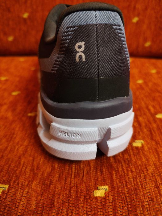 On Cloud-дамски маратонки №40