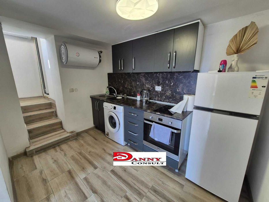 Продава се Къща в Велико Търново, Акация - 183 кв.м за 1913 €/кв.м - Снимка #7