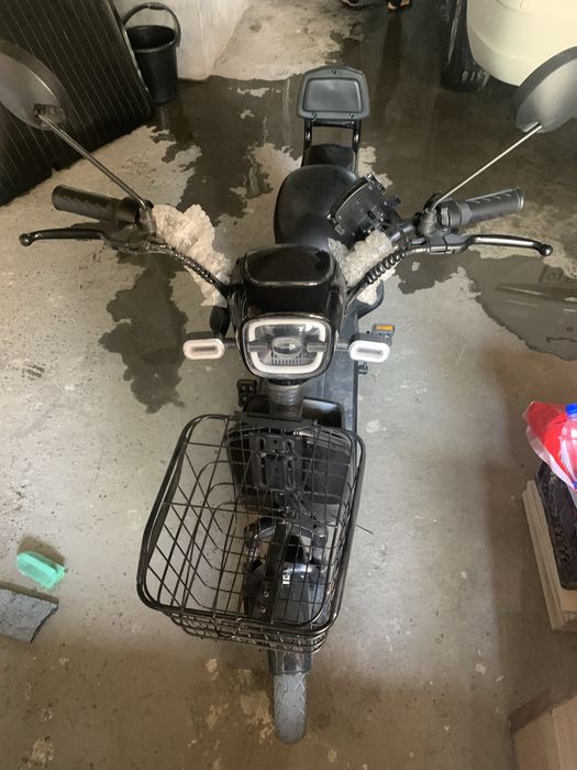 Электрскутер, мопед