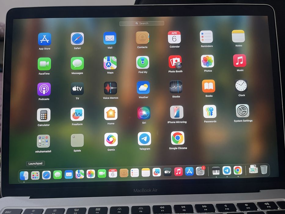 Macbook eir 512 167sitkl