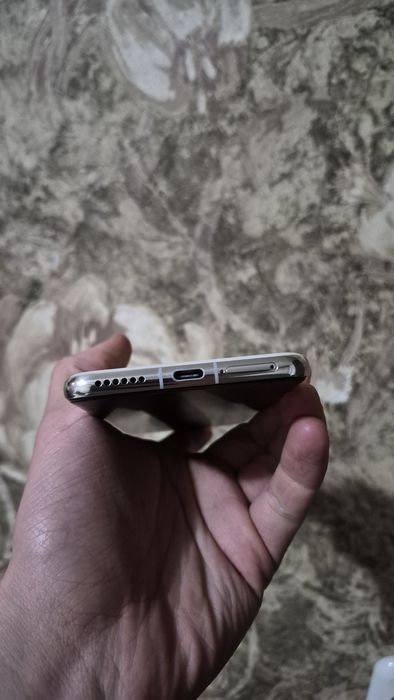 Huawei P60 Pro 8/256 Gb sotiladi