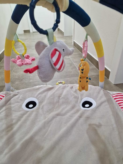 Активна гимнастика за бебе