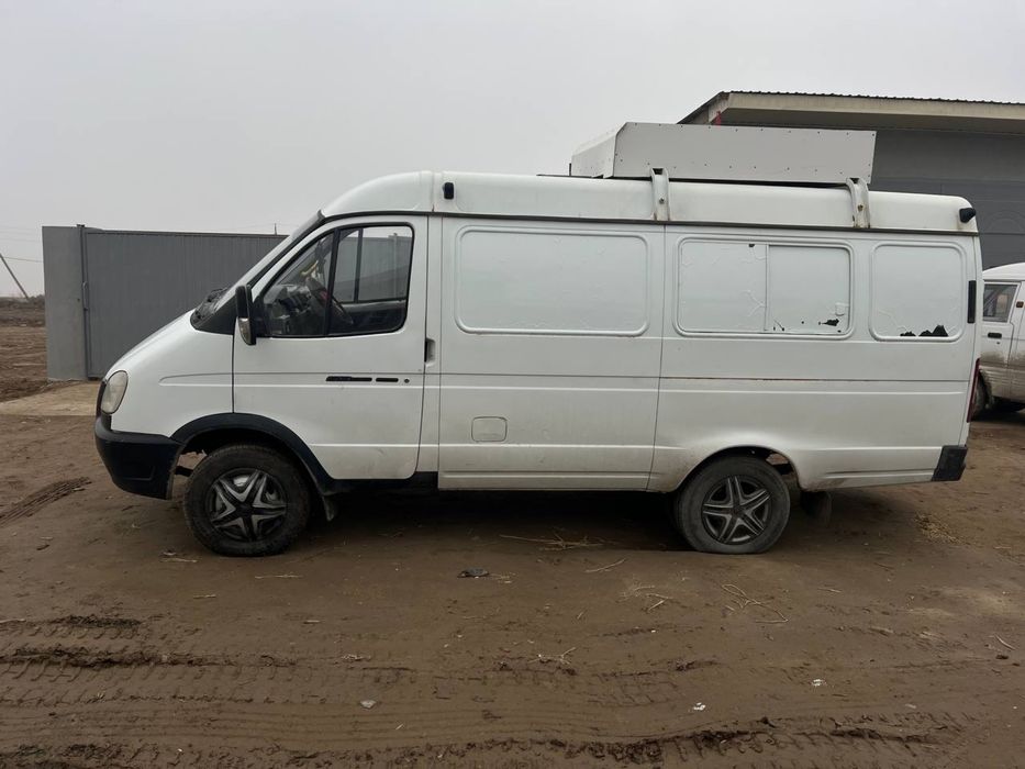 Газел бизнес матори сотка матор юриб турибди