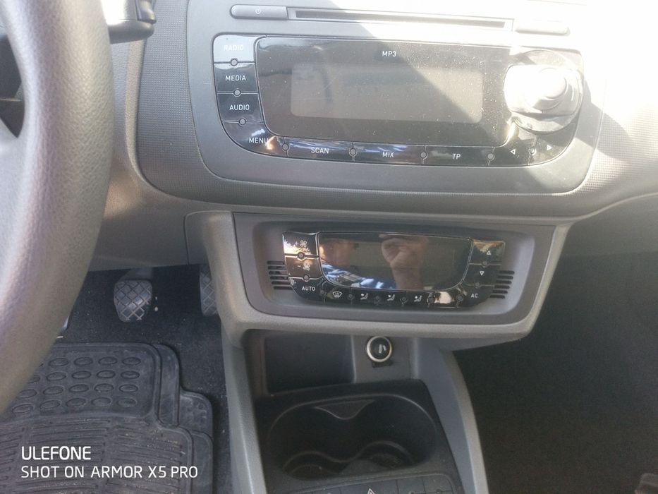 Сеат Ибиза 2009 год. 1.2 бензин 3 цилиндъра двигател BZG на части