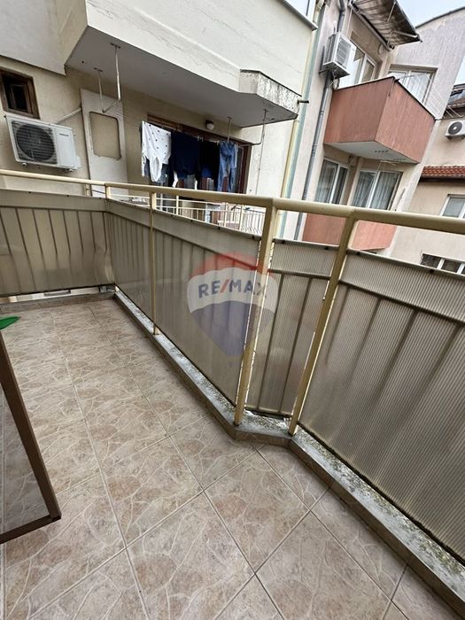 Дава се под наем Двустаен апартамент в Варна, Окръжна болница - 65 кв.м за 448.8 € - Снимка #5