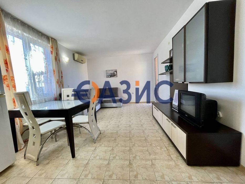 Продава се Тристаен апартамент в Свети Влас - 92 кв.м за 776 €/кв.м - Снимка #7