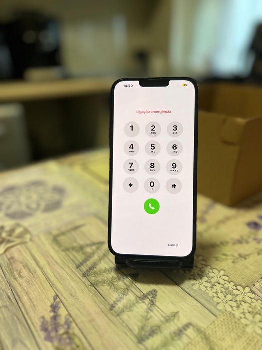 iPhone 14  Plus Negru Ideal pentru  Piese Recarosare