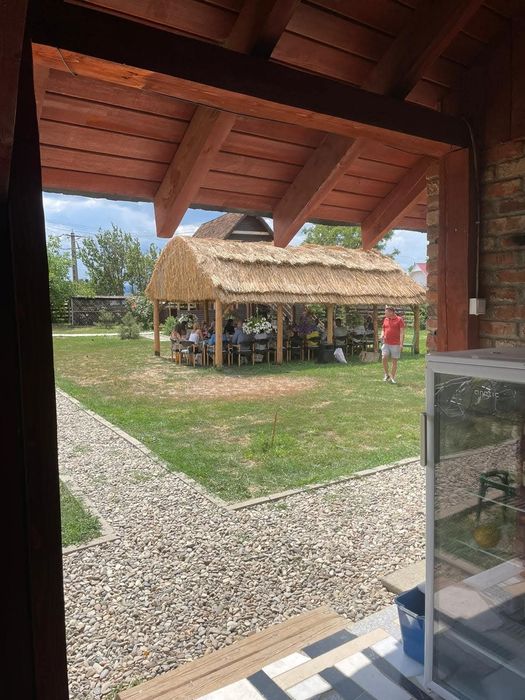 Închiriez locație pentru evenimente.