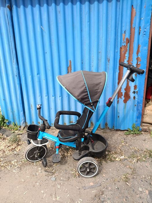 Детский велосипед в хорошем состоянии