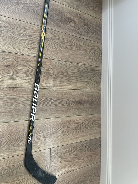 Продам  клюшку Bauer S 170