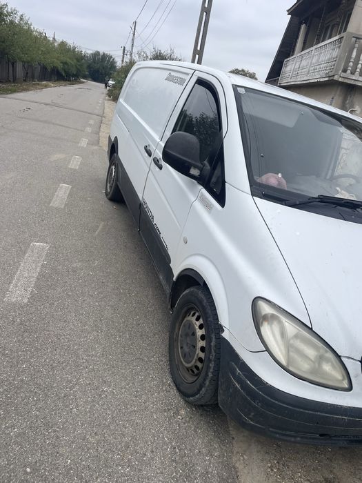 Mercedes Vito 111