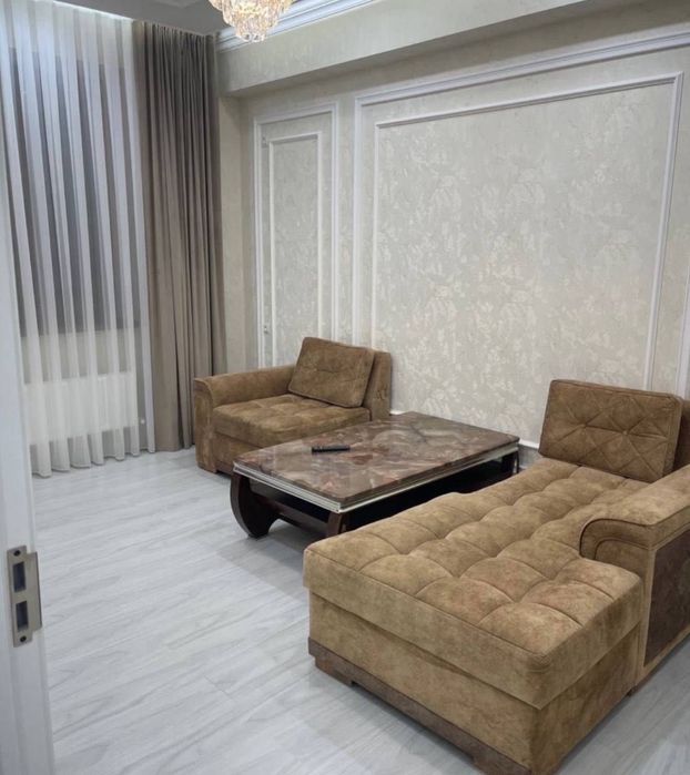 Chilonzor metrosi yaqinida 2xonali kvartira
 Chilonzor tumani