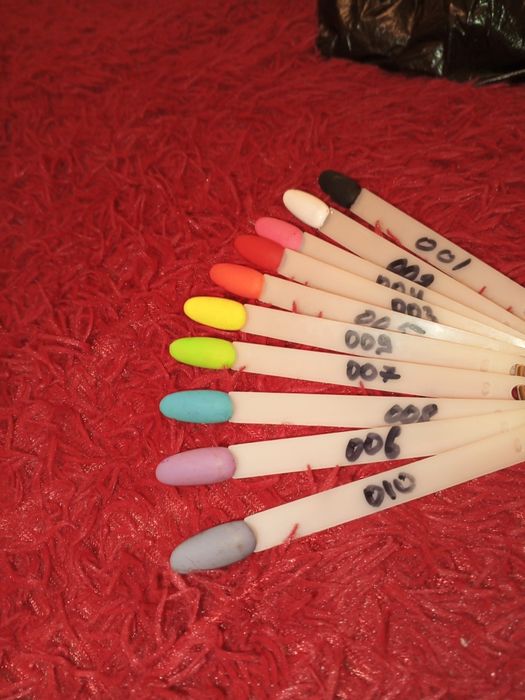 Галь лаки и все для дизайна