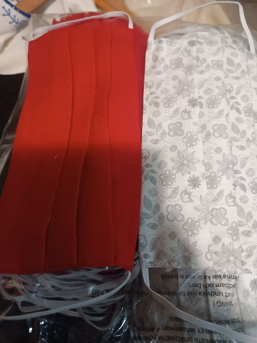 Продавам чисто нови маски от плат