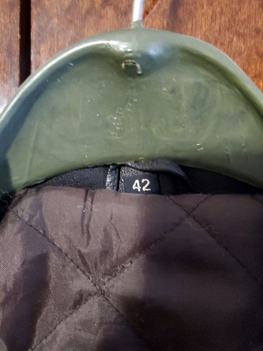 Кожена шуба,естествена кожа.Дамска.