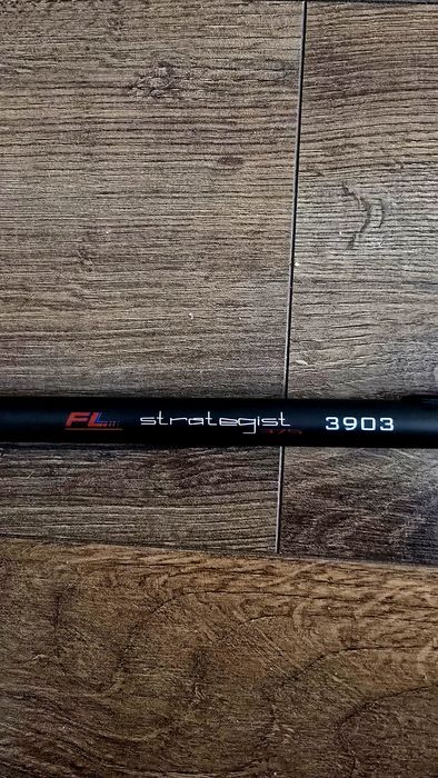 Комплект 3 бр. ШАРАНДЖИЙСКИ въдици  FL Strategist Carp 3.90 метра заедно с Калъф FilStar kK312-1-Троен за шарански пръчки с макари.