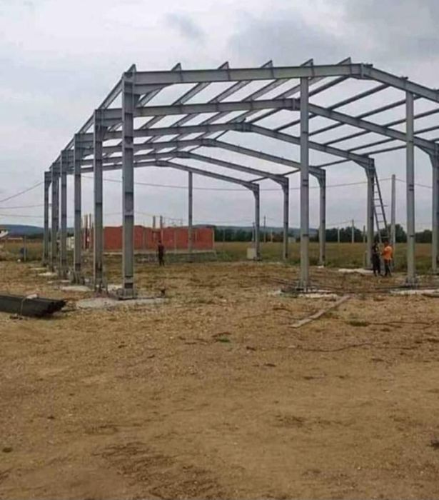 Vand hale metalice structuri diferite lungimi