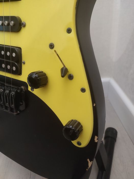 Электрогитара Ibanez