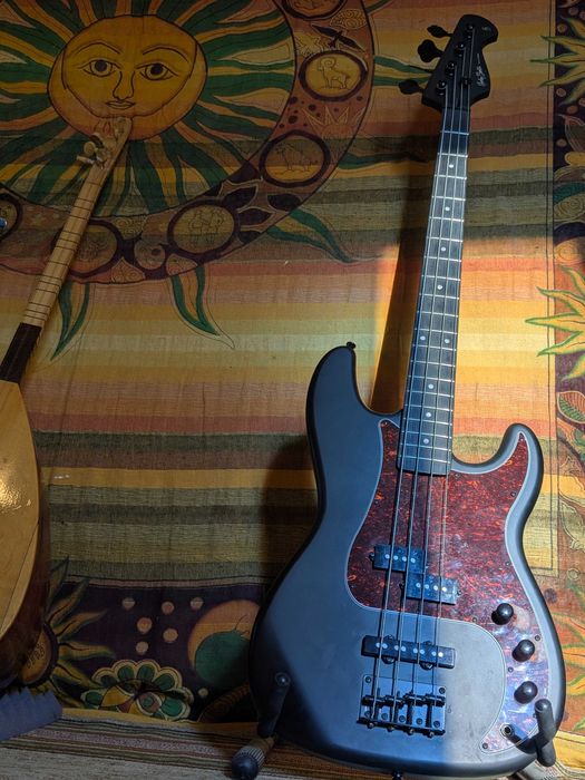 Бас китара Harley Benton PJ-4 SBK Deluxe Series