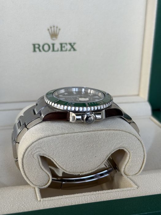 Rolex Submariner 116610LV Hulk 2019