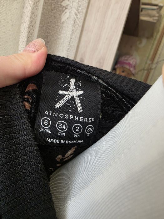 Hanorac floral catifelat Atmosphere made in Romania