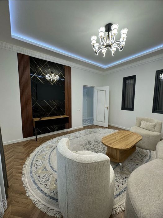 Yunusobod 11, 2 xonali kvartira arendaga beriladi