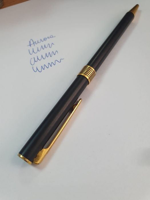 Pix italian Aurora negru cu elemente aurite perfect funcțional