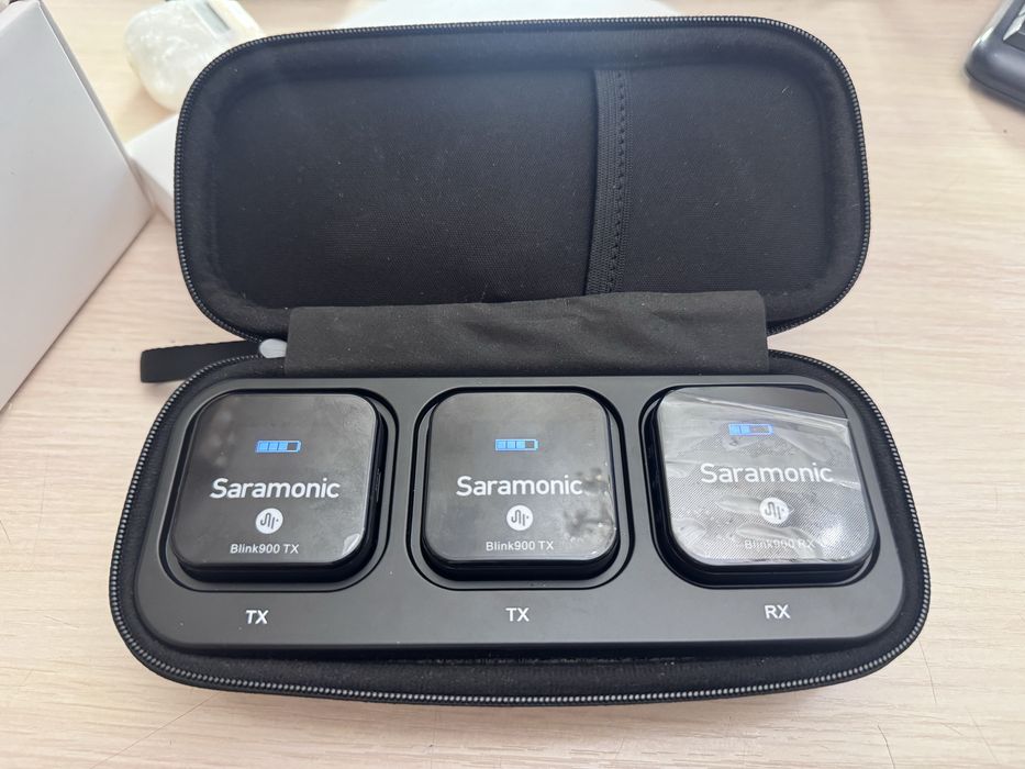 Микрофон Saramonic Blink900 B2 с витрины