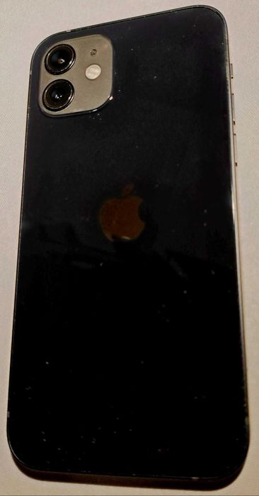 iPhone 12 – 128GB – Stare Impecabilă (Ecran Nou sub folie)