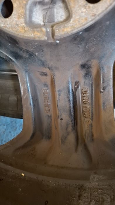 Оригинални джанти за рено 19ки с гуми