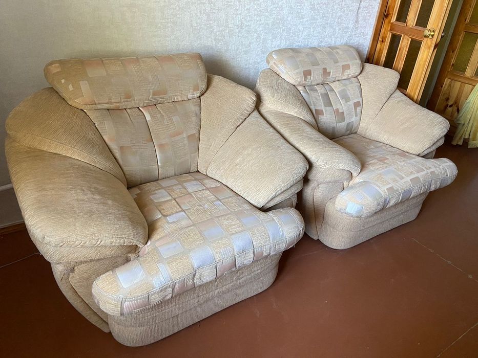 Диван два кресла