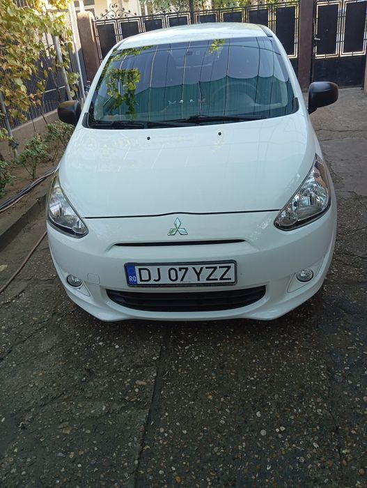 Mitsubishi space Star