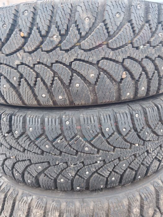 Продам зимние шины R15