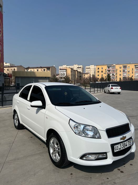 Nexiya3 sotiladi idyal