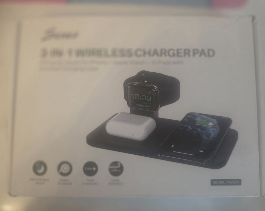 Безжично зарядно устройство Seneo 3  в 1