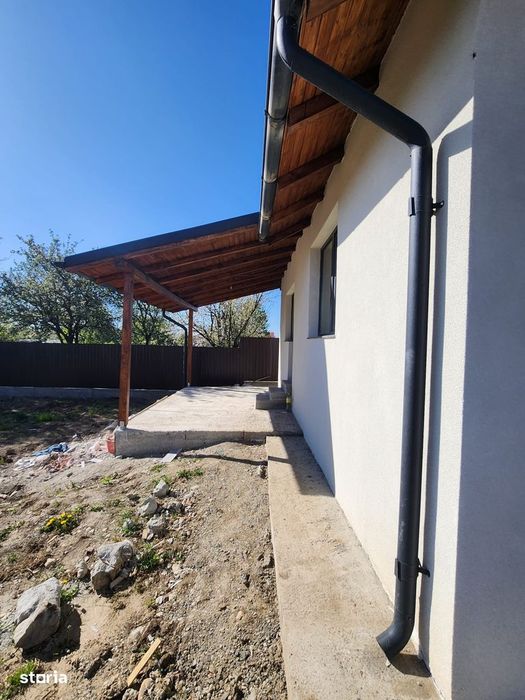 Comision 0% Casa noua pe varianta Margineni - Hemeiusi