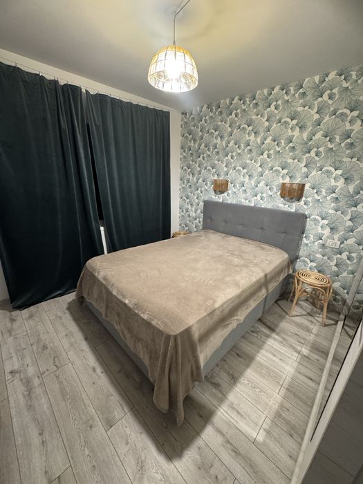 Proprietar, inchiriez apartament 2 camere decomandat