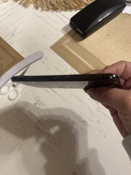 vand iphone x de 64 gb