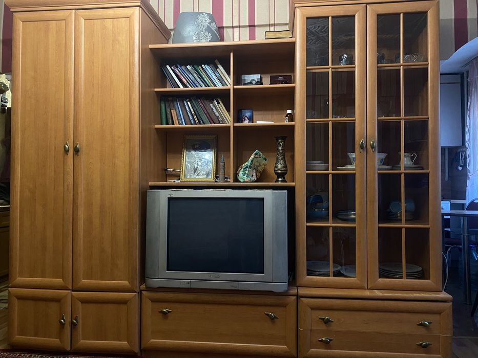 Шкаф-стенка в гостиную