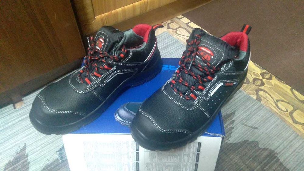 Спец обувь кожа Новая