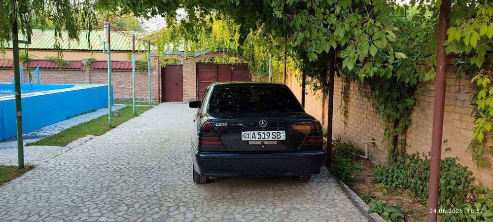 Мерседес w202 год 1997