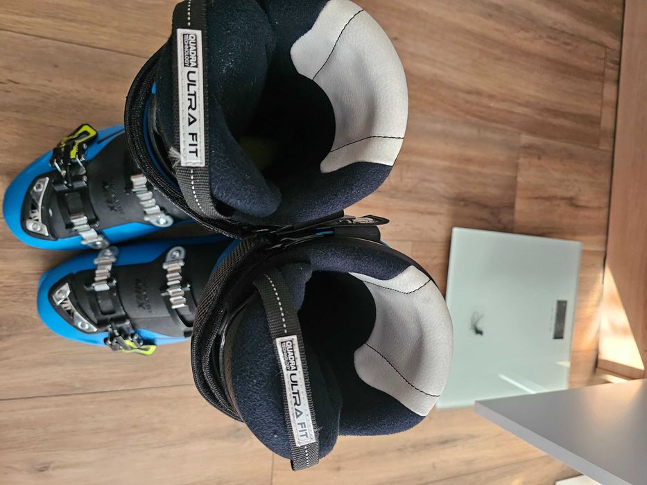 Ски Volkl и ски обувки Tecnica
