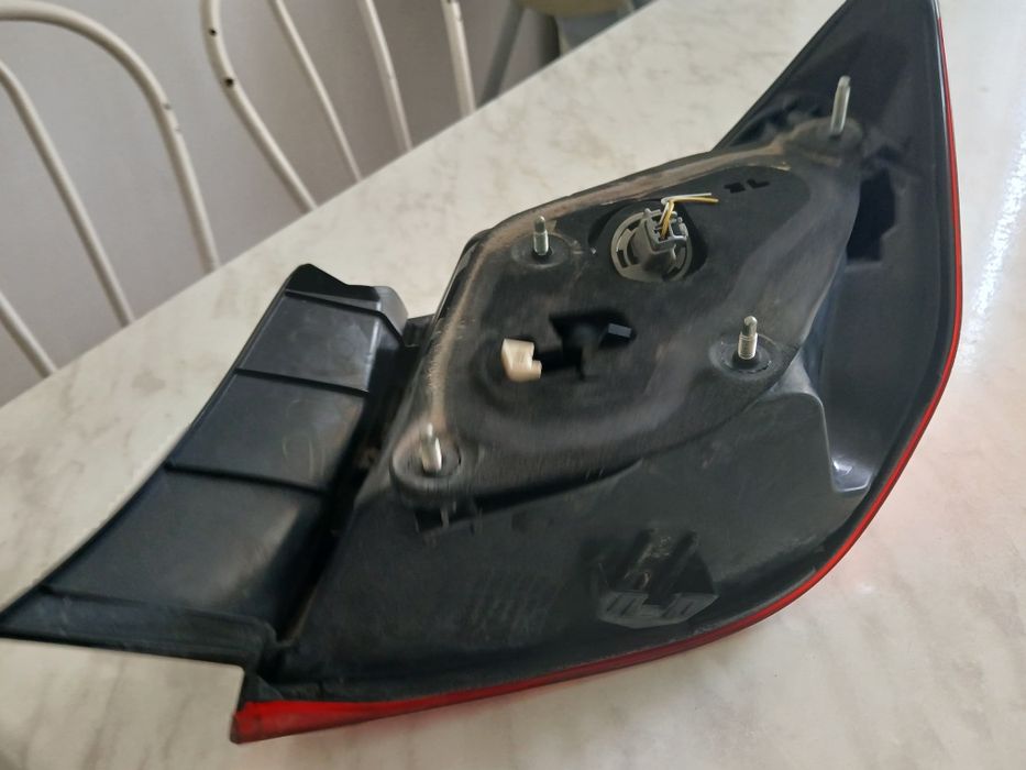 Фонарь задний камри 55