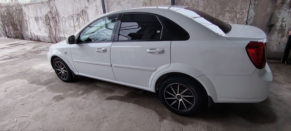 Jentra avtomat karobka 2019 yil 149 ming yurgan srochna sotiladi 10500