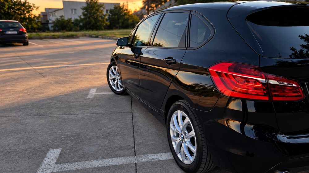 Vând BMW 218 Diesel