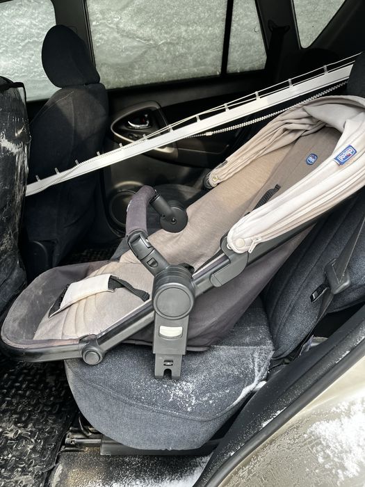 Продаю коляску детскую