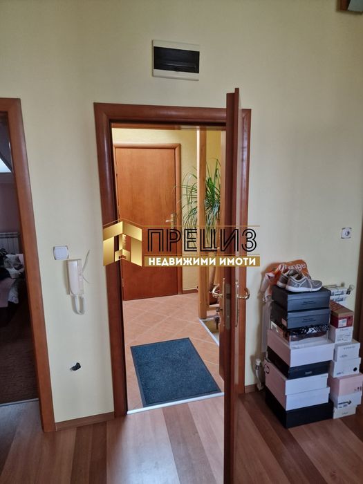 Продажба 2-стаен гр. Шумен - Пазара 77m²