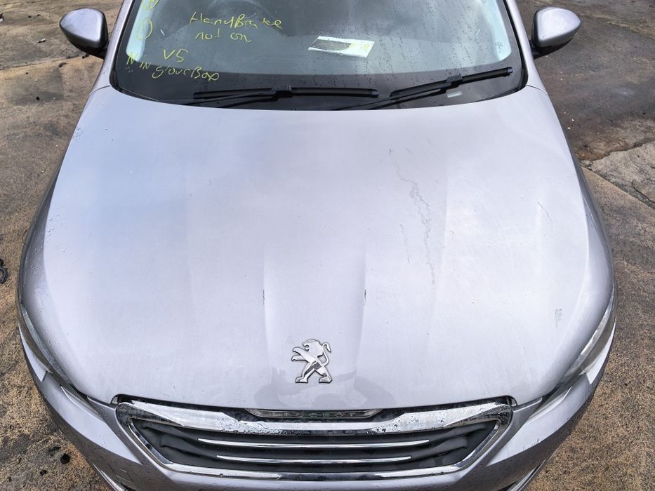 Преден капак за Пежо 308 Т9