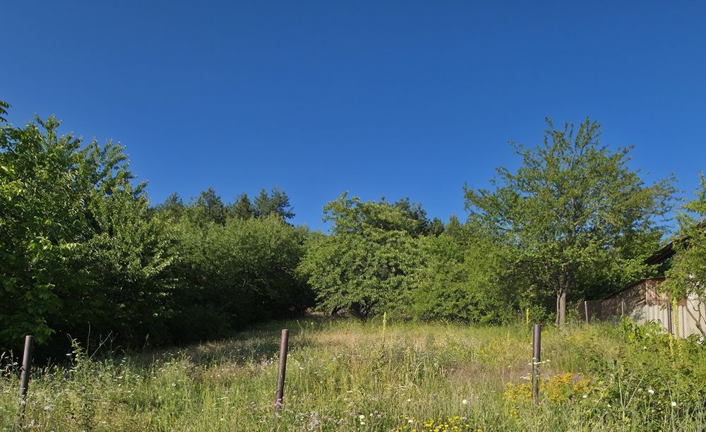 Продава се Парцел в с. Люлин, Област Перник - 783 кв.м за 103 €/кв.м - Снимка #1