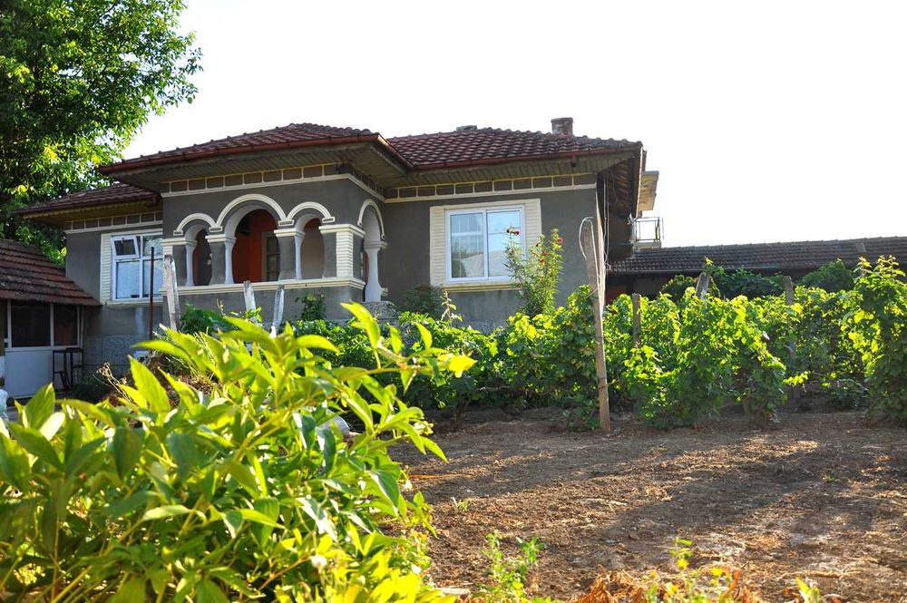 Продава се Къща в с. Калипетрово, Област Силистра - 100 кв.м за 395 €/кв.м - Снимка #4